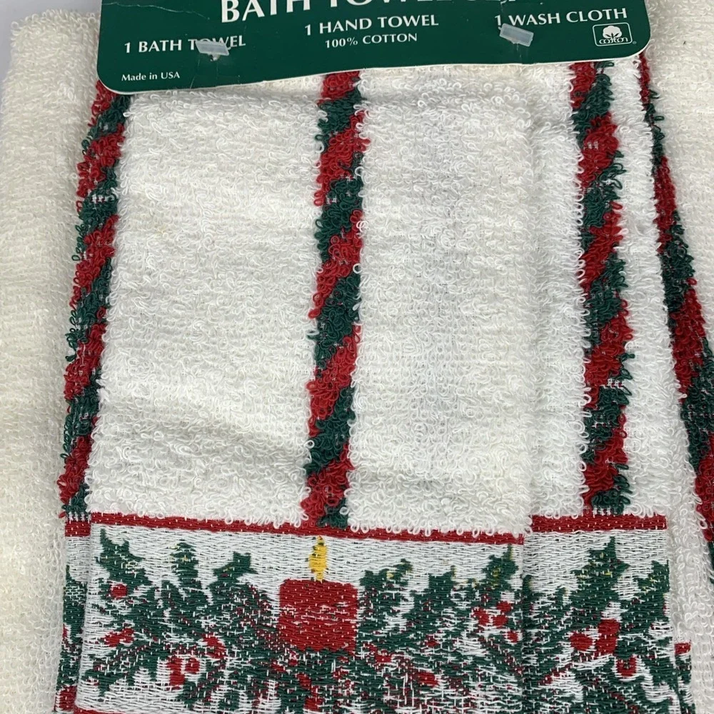 Santana Bath Towel Set Vintage Christmas Candle, Holy Red‎ And Green Made In USA
